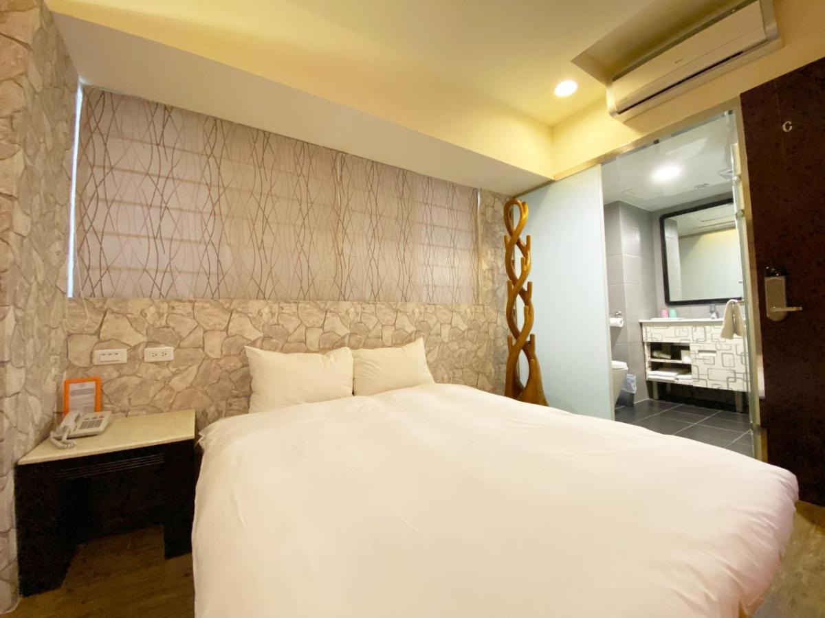 Taichung Old F Hotel Eksteriør billede