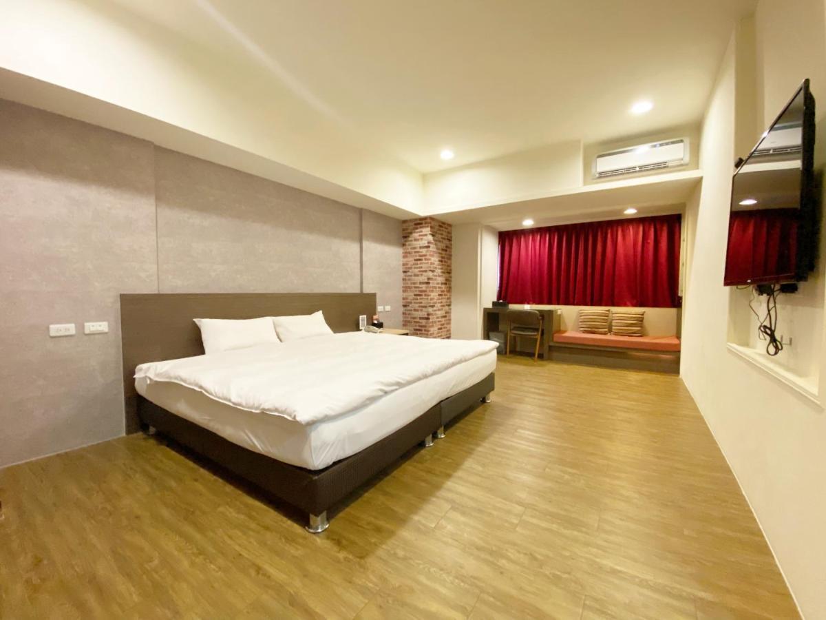 Taichung Old F Hotel Eksteriør billede